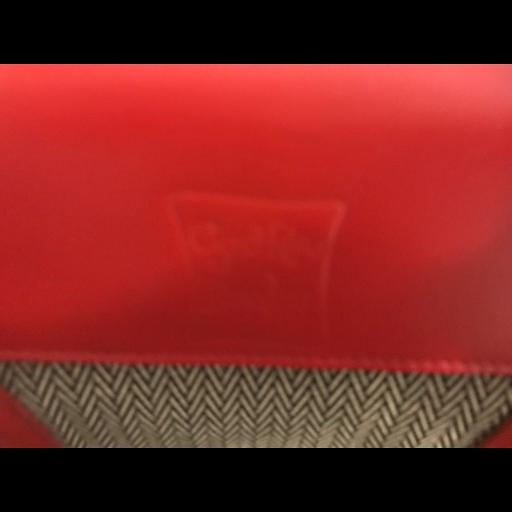 Handbag - Picture 2 of 5